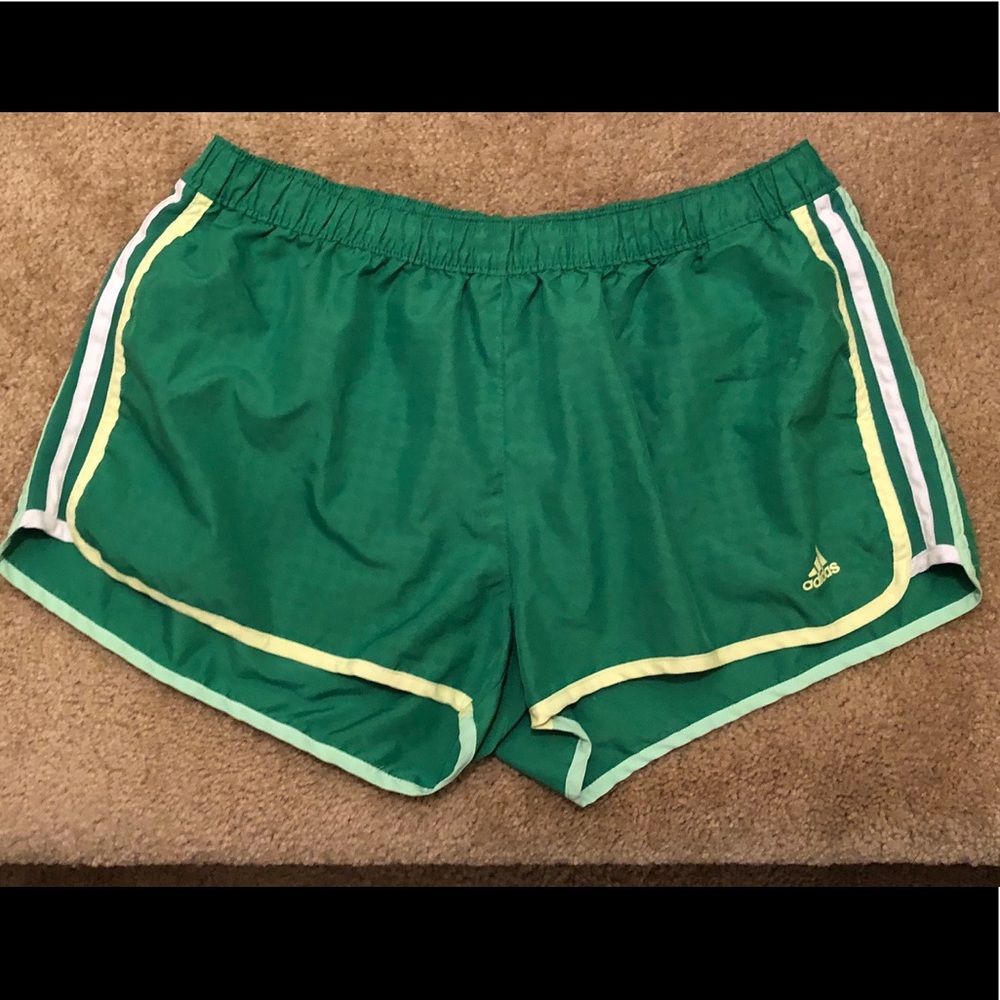 Women’s Adidas Shorts Size L